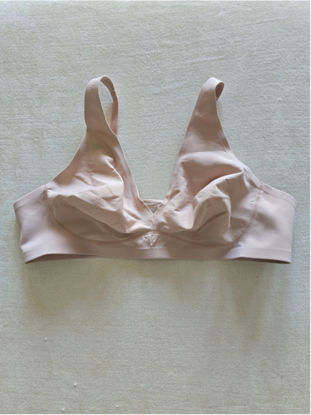 NWOT Soma Essential Unlined Wireless Bralette Size 42C
